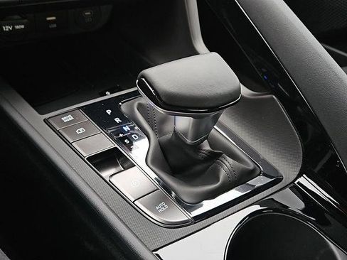 New 2025 Hyundai Elantra SEL image 16