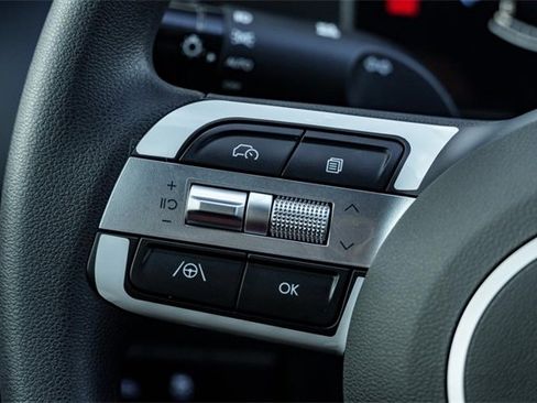 New 2025 Hyundai Santa Cruz SEL image 11