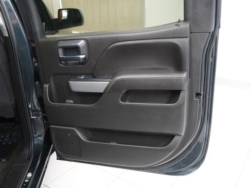 Used 2018 Chevrolet Silverado 1500 LT w/ All Star Edition AWD/4WD image 20