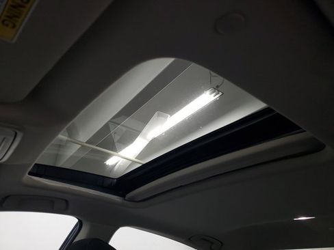 Used 2024 Honda Accord EX image 29