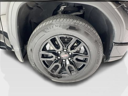 Used 2025 GMC Sierra 1500 Elevation RWD image 17