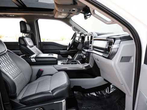 Used 2021 Ford F150 Limited image 38