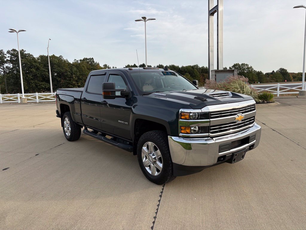Used 2018 Chevrolet Silverado 2500 W/T w/ WT Convenience Package AWD/4WD image 8