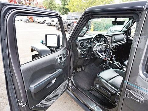 Used 2021 Jeep Wrangler Unlimited Rubicon 4xe image 38