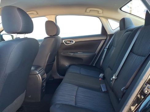 Used 2019 Nissan Sentra SV image 10