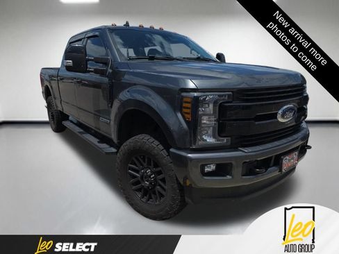 Used 2019 Ford F250 Lariat AWD/4WD image 2