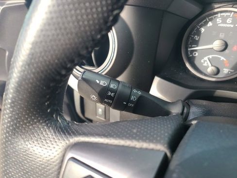 Used 2020 Toyota Tacoma TRD Sport image 23