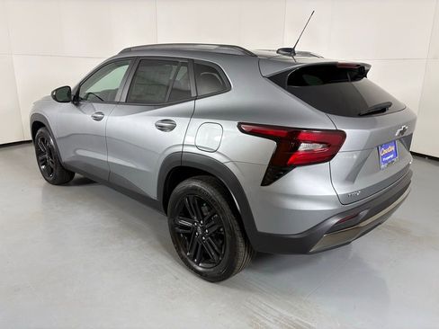 New 2026 Chevrolet Trax ACTIV w/ Driver Confidence Package image 8