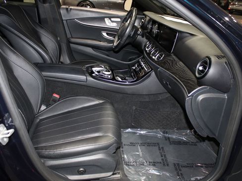 Used 2017 Mercedes-Benz E 300 w/ Premium 1 Package image 18