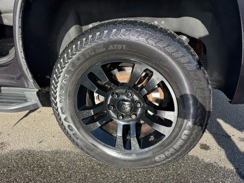 Used 2018 Chevrolet Tahoe LT image 54