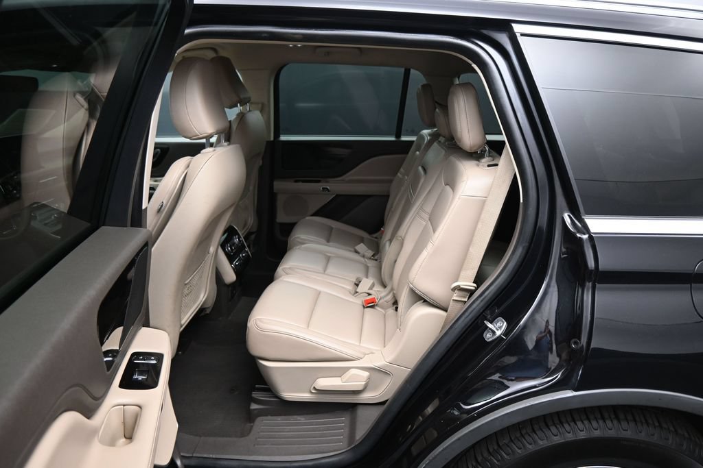 Used 2022 Lincoln Aviator 2WD image 25