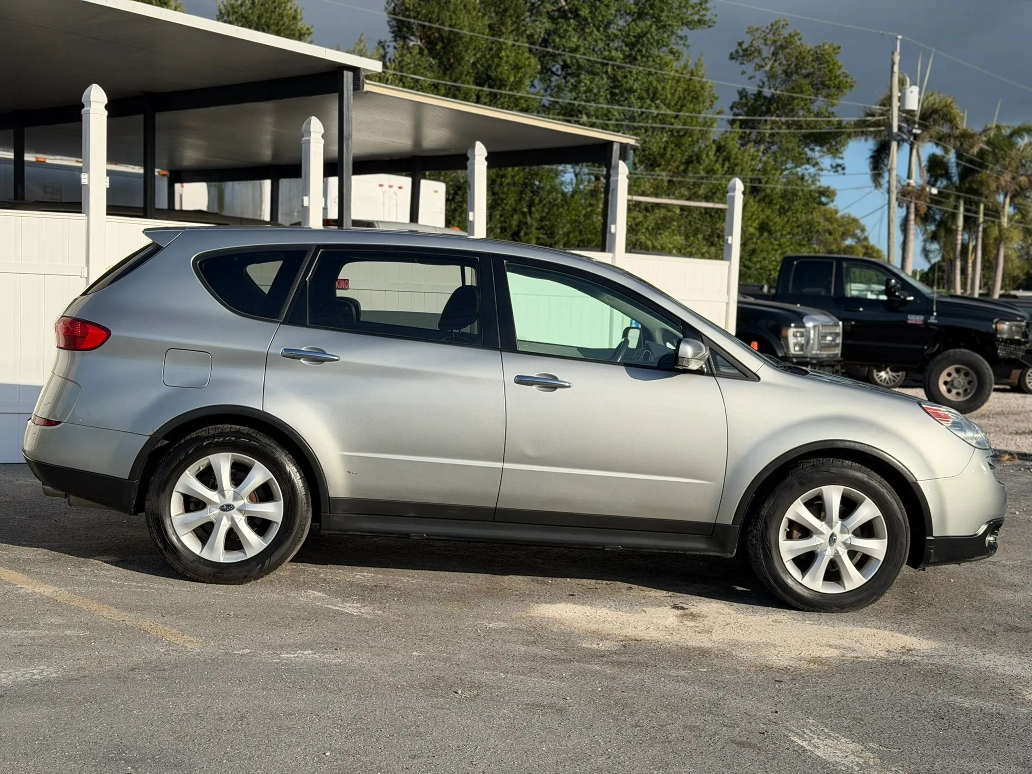 Used 2006 Subaru Tribeca w/ 3rd Row AWD/4WD image 5