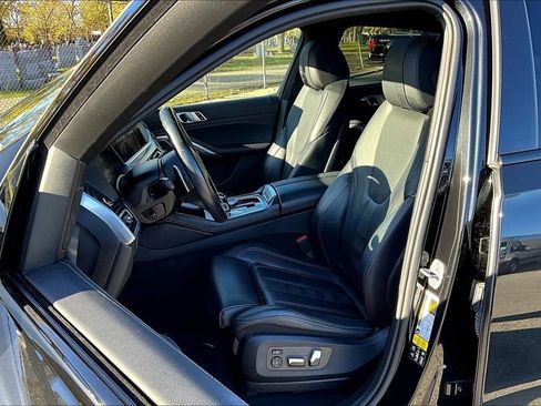 Used 2022 BMW X6 xDrive40i w/ M Sport Package AWD/4WD image 24