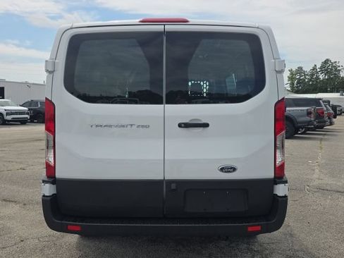 Used 2025 Ford Transit 250 Low Roof w/ Exterior Upgrade Package RWD image 4