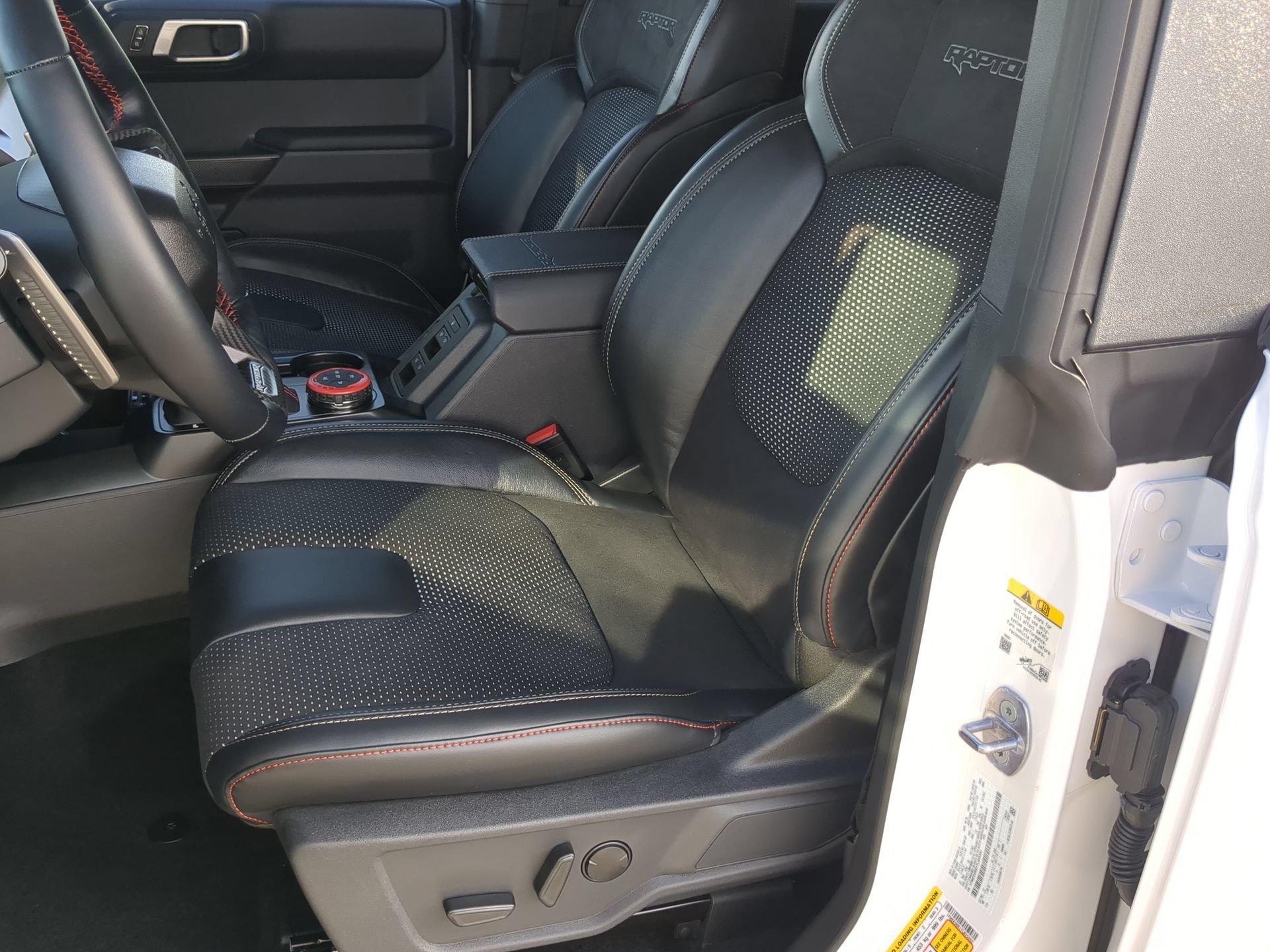 New 2026 Ford Bronco Raptor w/ Interior Carbon Fiber Pack AWD/4WD image 60