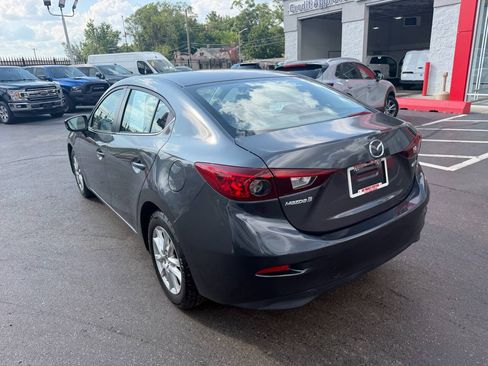 Used 2016 MAZDA MAZDA3 i Sport w/ Preferred Equipment Package FWD image 7