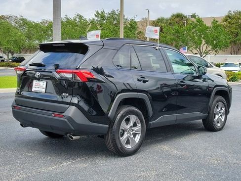 Certified 2025 Toyota RAV4 XLE image 4