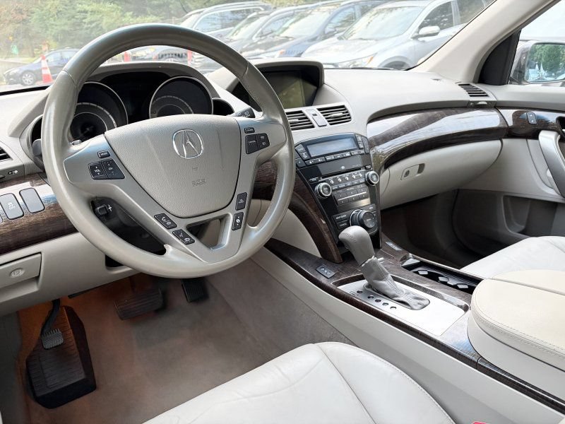 Used 2011 Acura MDX w/ Technology Package AWD/4WD image 10