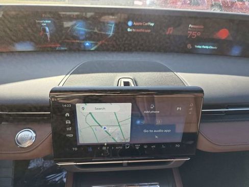 New 2026 Lincoln Nautilus Reserve w/ Jet Appearance Package image 10