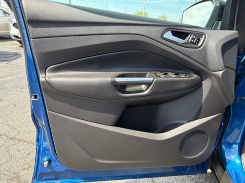 Used 2017 Ford Escape Titanium AWD/4WD image 12