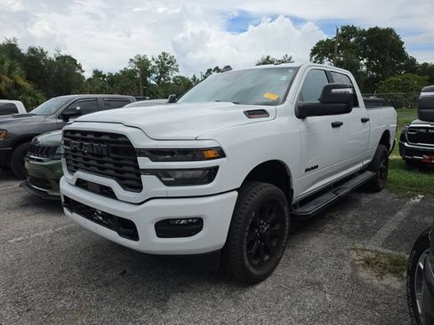 Used 2026 RAM 2500 Big Horn AWD/4WD image 7