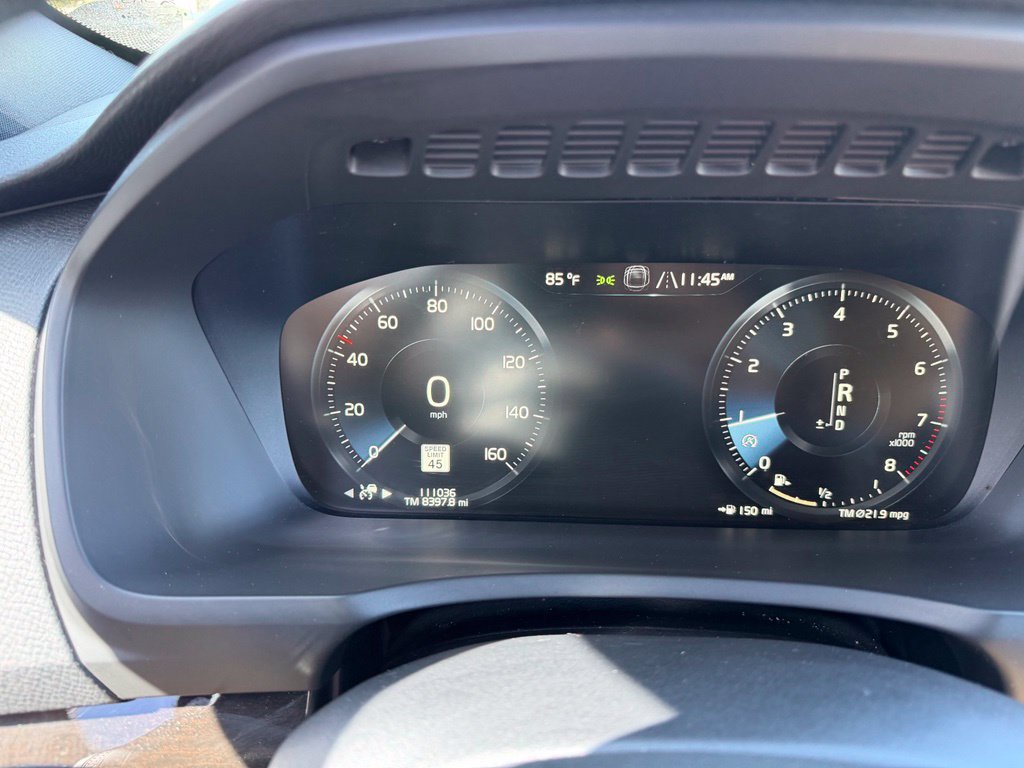 Used 2018 Volvo XC90 T5 Momentum w/ Convenience Package FWD image 31