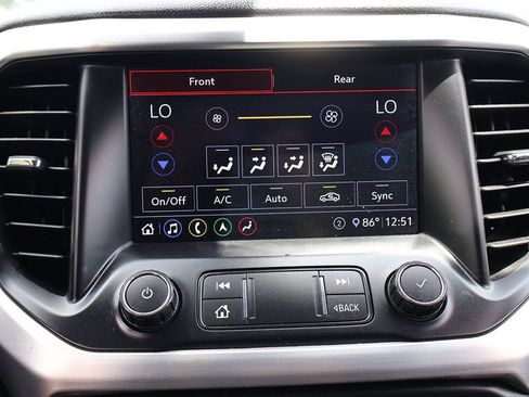 Used 2020 GMC Acadia SLT w/ Driver Alert Package II FWD image 46