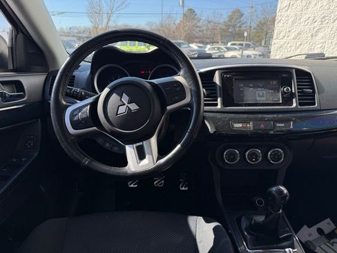 Used 2015 Mitsubishi Lancer Evolution GSR image 9