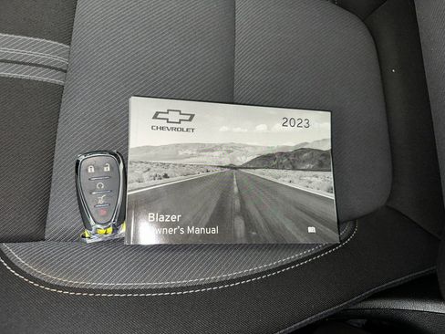 Certified 2023 Chevrolet Blazer LT w/ Convenience Package image 17