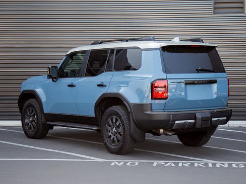 Used 2026 Toyota Land Cruiser w/ Premium Package AWD/4WD image 3