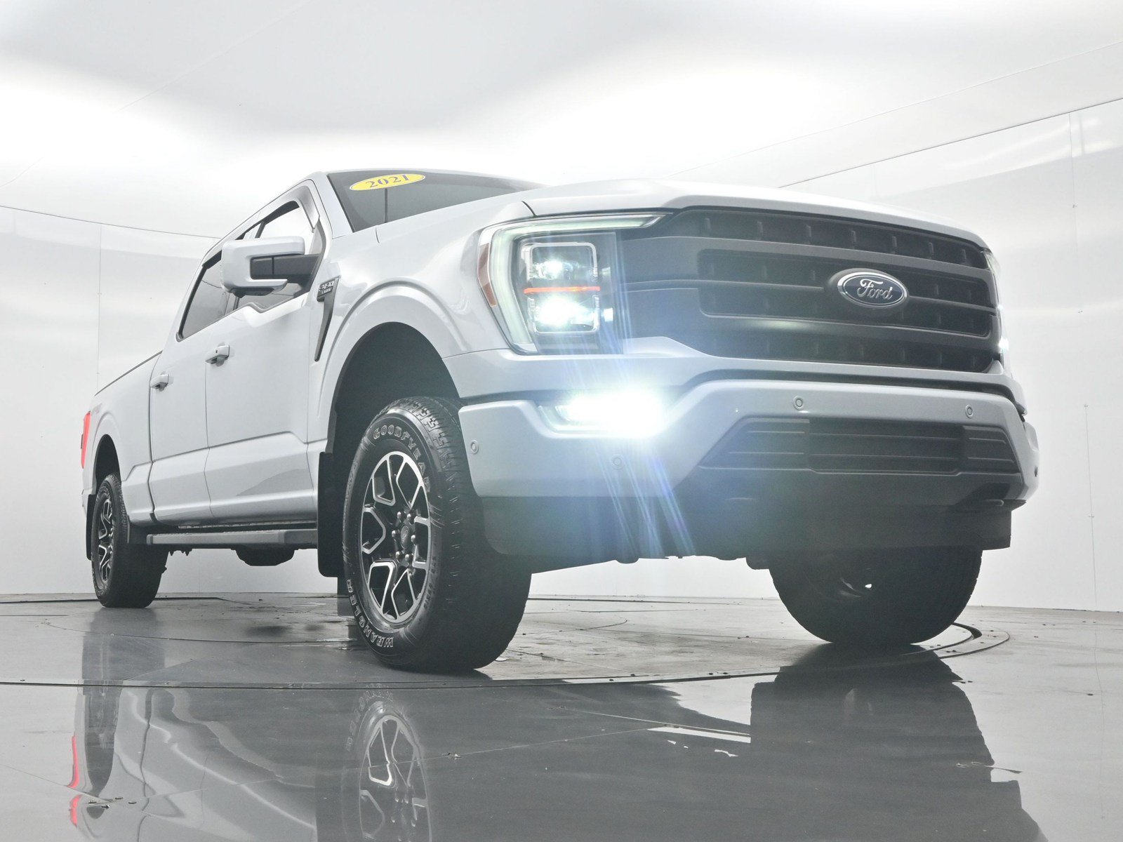 Used 2021 Ford F150 Lariat w/ Equipment Group 502A High AWD/4WD image 43