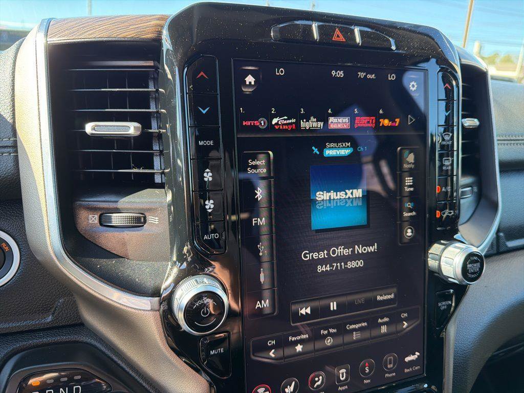 Used 2019 RAM 1500 Laramie AWD/4WD image 43
