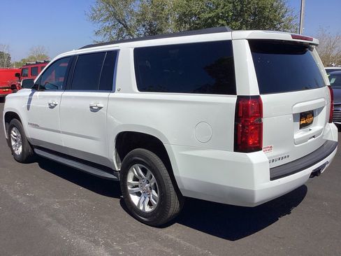 Used 2019 Chevrolet Suburban LT image 5