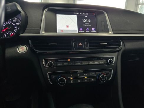 Used 2019 Kia Optima EX w/ EX Premium Package image 30