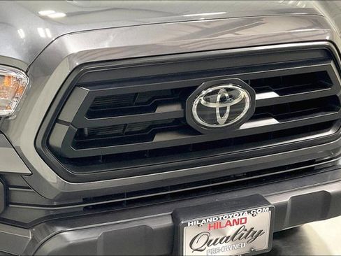 Used 2022 Toyota Tacoma SR image 30