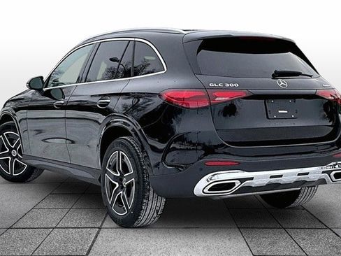 New 2026 Mercedes-Benz GLC 300 4MATIC image 4
