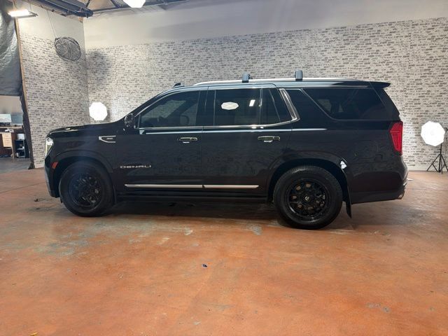 Used 2021 GMC Yukon Denali w/ Denali Ultimate Package AWD/4WD image 4