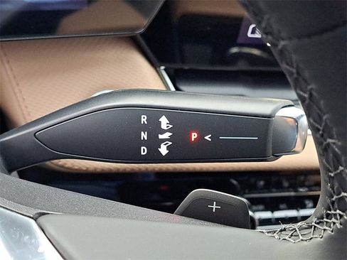 New 2026 Chevrolet Equinox ACTIV w/ Convenience Package III image 16