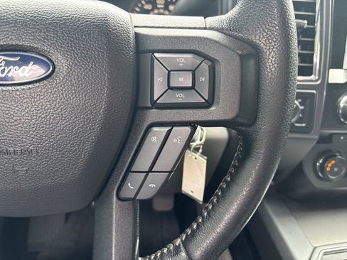 Used 2016 Ford F150 XLT w/ Equipment Group 302A Luxury AWD/4WD image 16