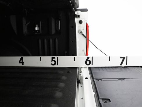 Used 2022 Ford F150 Limited image 11