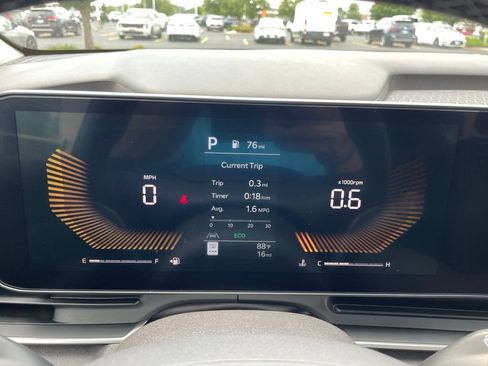 New 2027 Kia Carnival EX FWD image 28