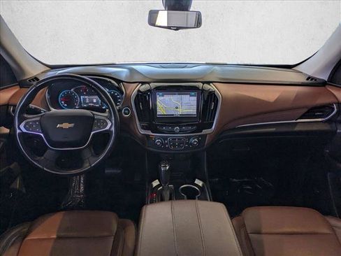 Used 2019 Chevrolet Traverse High Country w/ LPO, 'HIT The Road' Package AWD/4WD image 18