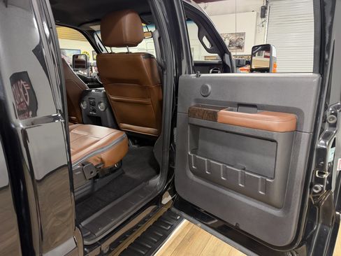 Used 2015 Ford F350 Platinum AWD/4WD image 17