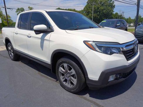 Used 2017 Honda Ridgeline RTL-T image 4