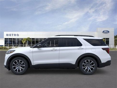 New 2026 Ford Explorer ST-Line w/ Premium Package image 3