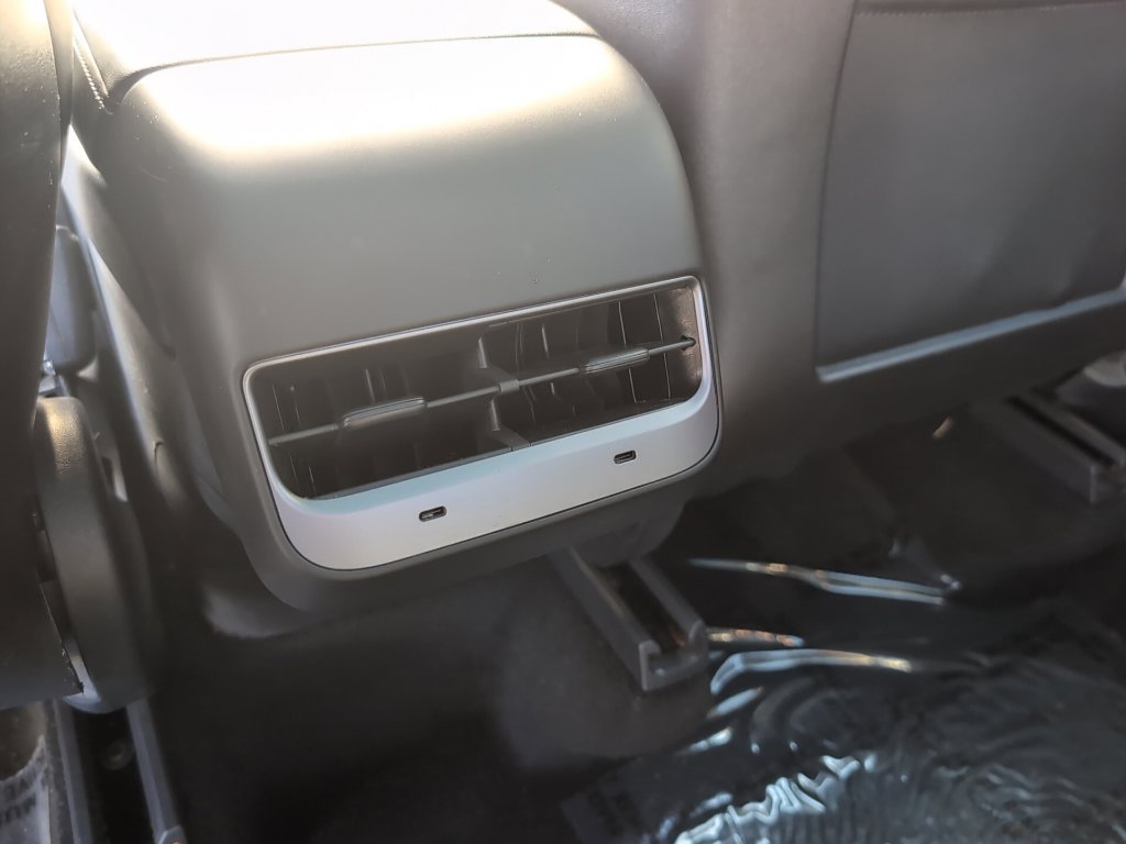Used 2020 Tesla Model Y Performance AWD/4WD image 23