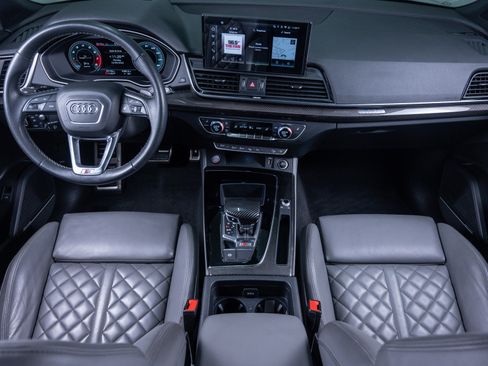 Used 2021 Audi SQ5 Prestige w/ Prestige Package image 16