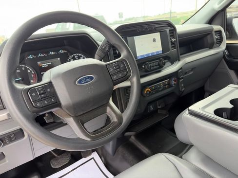 Used 2022 Ford F150 XL w/ Equipment Group 101A High RWD image 16