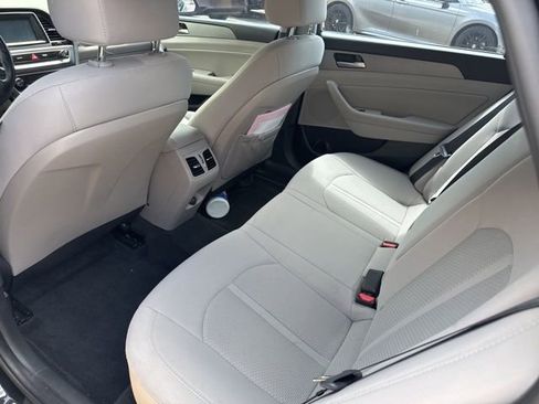 Used 2019 Hyundai Sonata SEL w/ Winter Weather Package FWD image 26