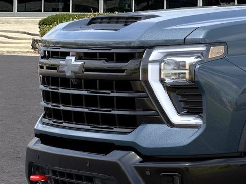 New 2026 Chevrolet Silverado 2500 LT w/ Trail Boss Package AWD/4WD image 13